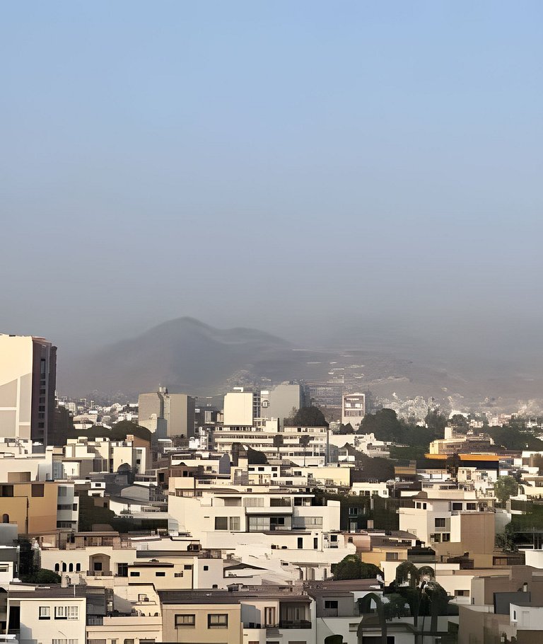 Big 3BR Apartment in the center of Miraflores