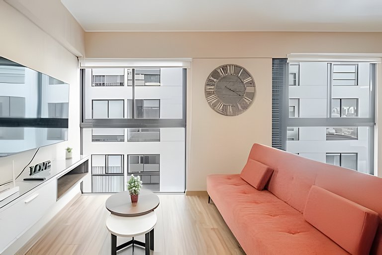 Stylish Flat 710 in the Hearth of Miraflores