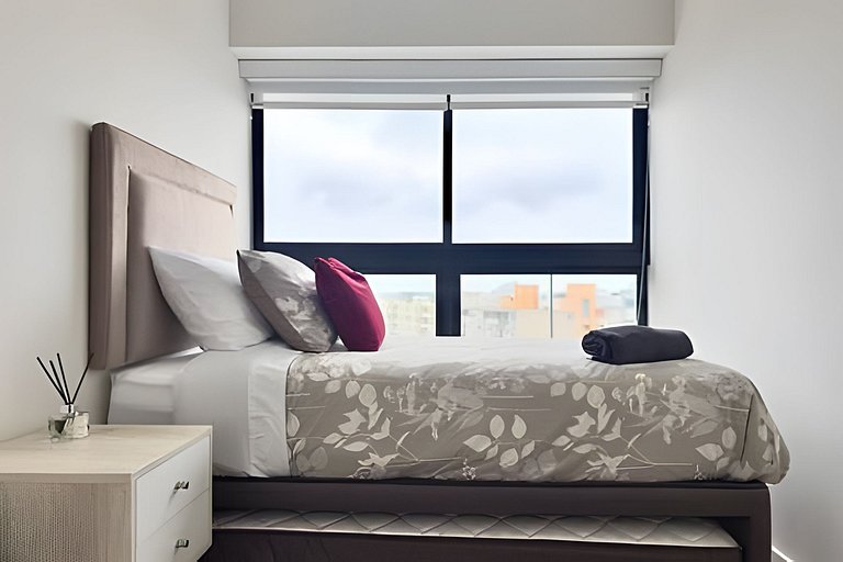 Golden New Retreat Jesus Maria