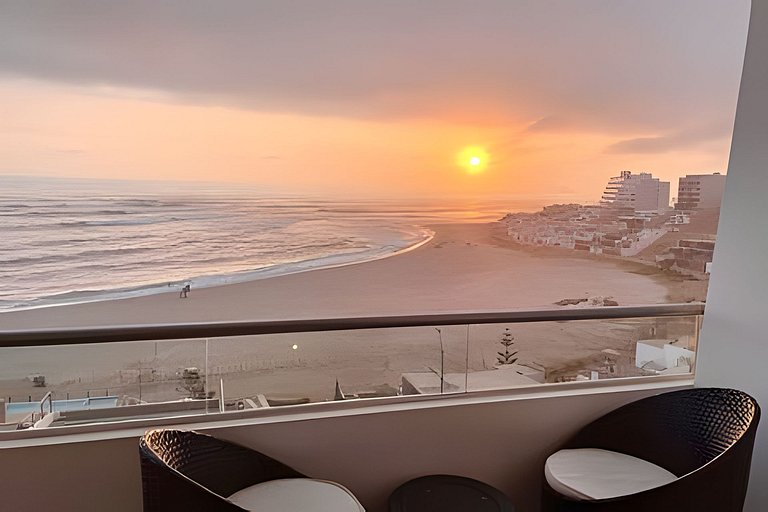 Beach view apartment Punta Hermosa 4BR