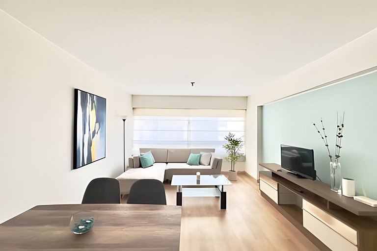 Sky Apartamento Sergio Bernales, parques y ciudad