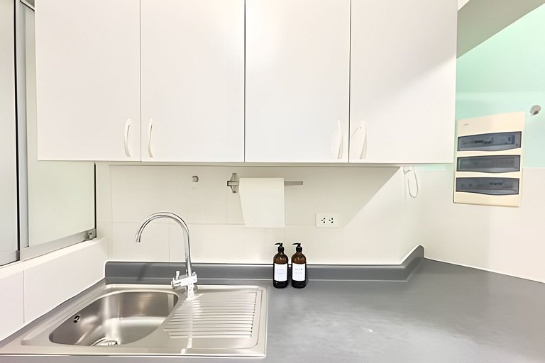 Sky Apartamento Sergio Bernales, parques y ciudad