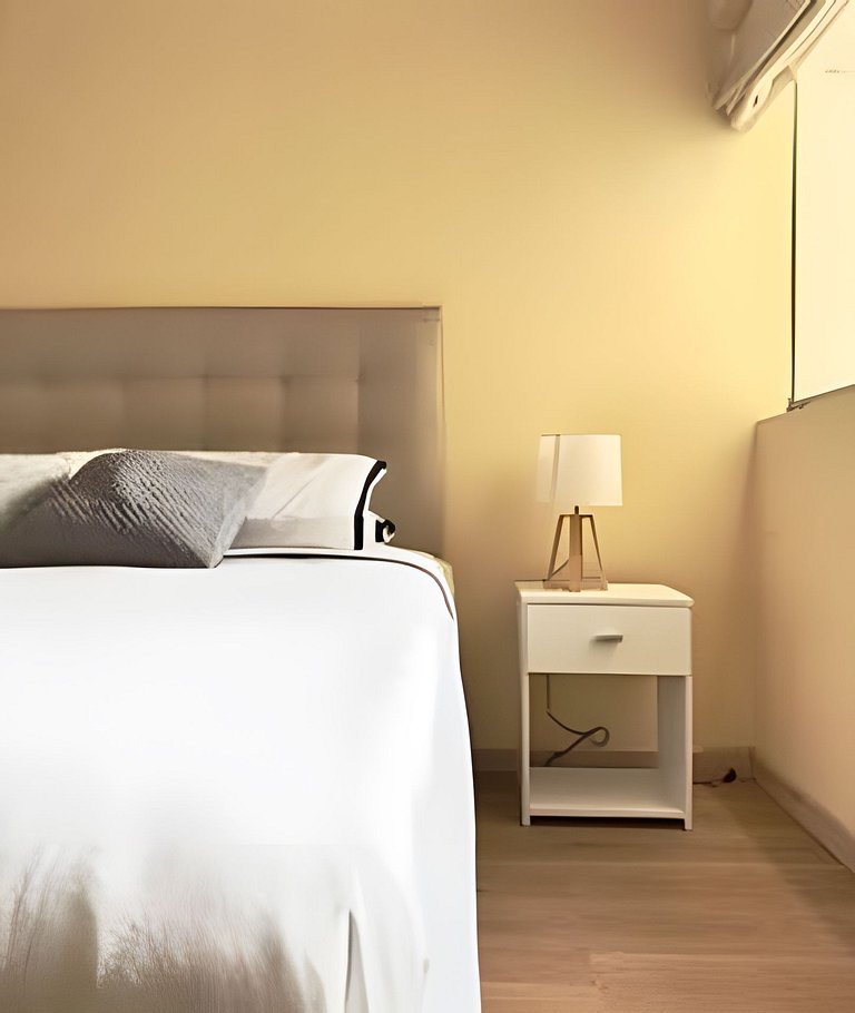 Sky Apartamento Sergio Bernales, parques y ciudad