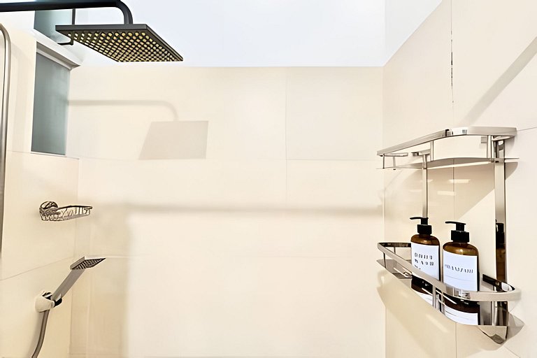 Sky Apartamento Sergio Bernales, parques y ciudad