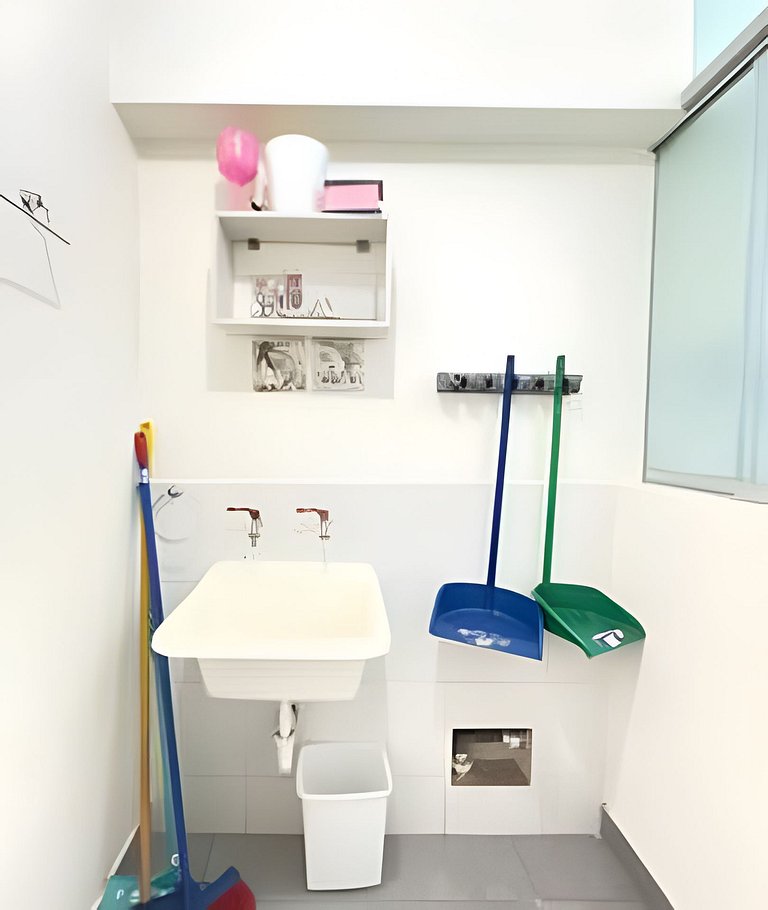 Sky Apartamento Sergio Bernales, parques y ciudad