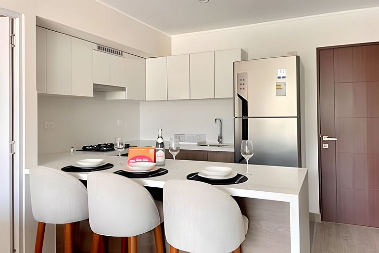 New Central Charm Apartment in San Isidro