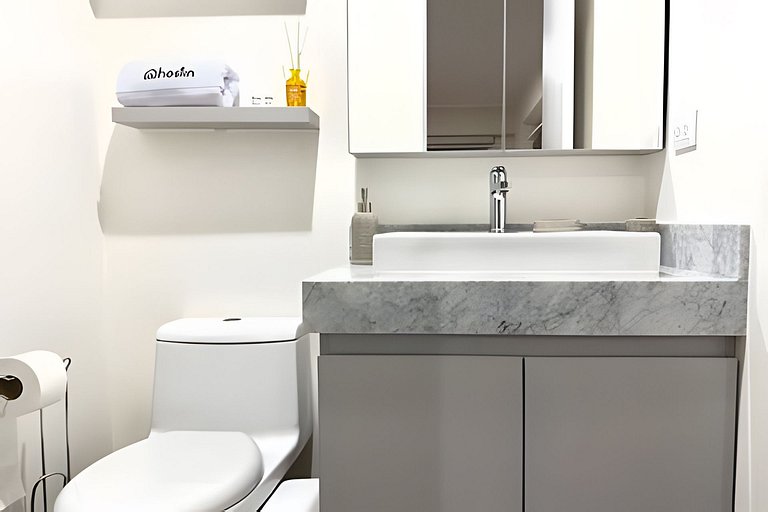 New Central Charm Apartment in San Isidro