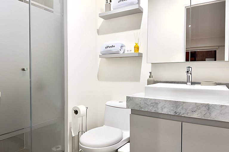 New Central Charm Apartment in San Isidro