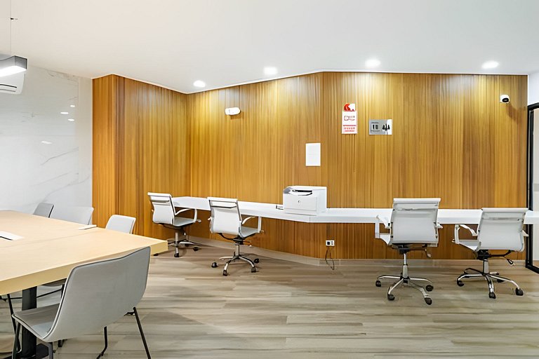 Minimalist Luxe - San Isidro