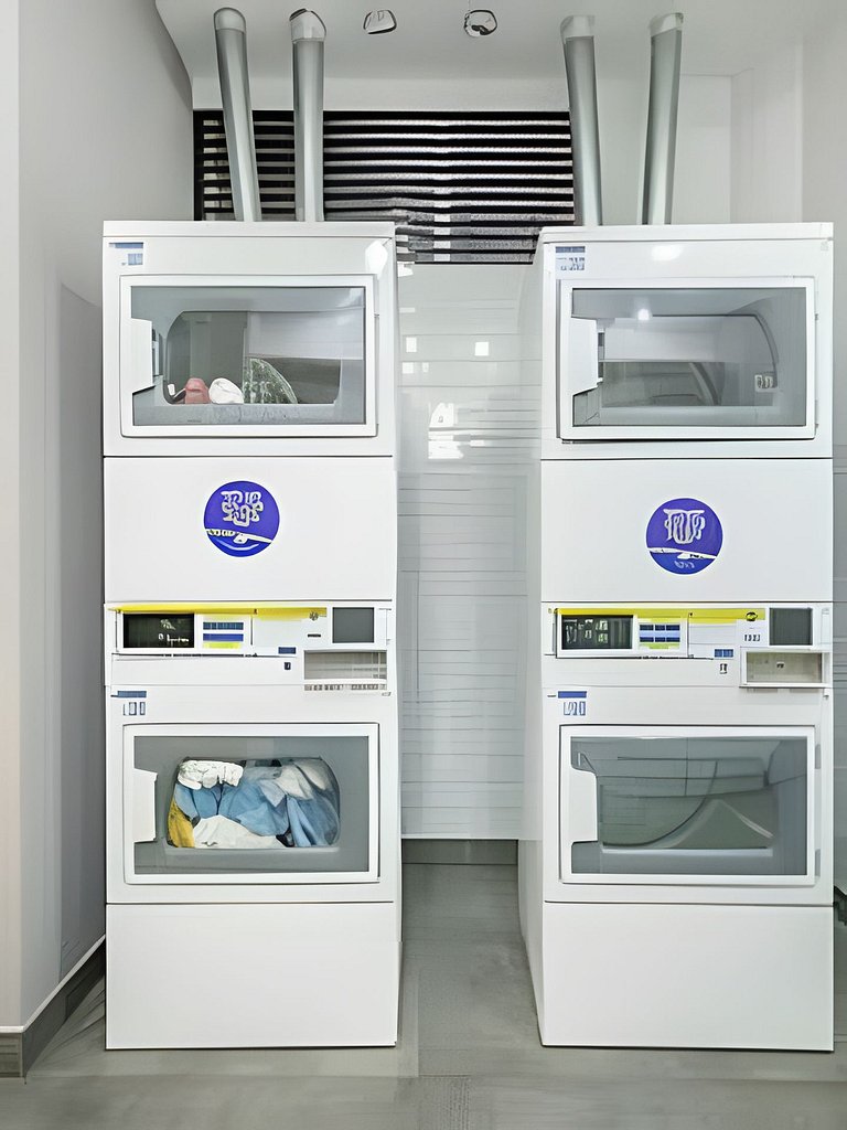 Minimalist Luxe - San Isidro