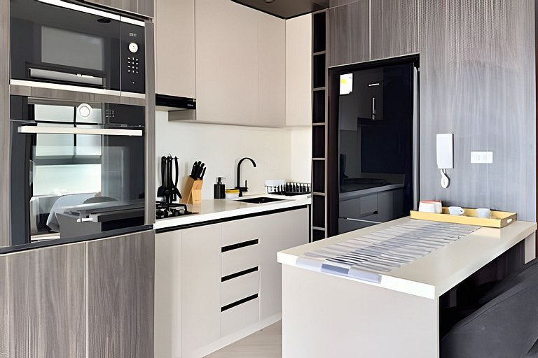 Luxury Apartment with nice view of the city