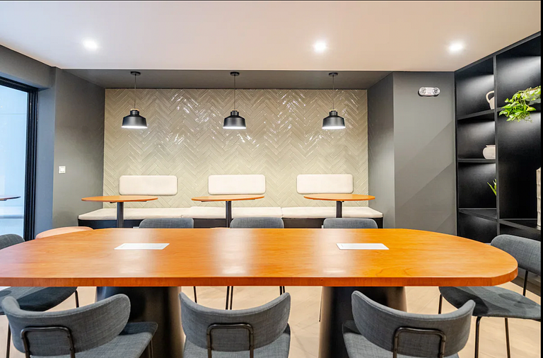 Pinos Suite in San Isidro