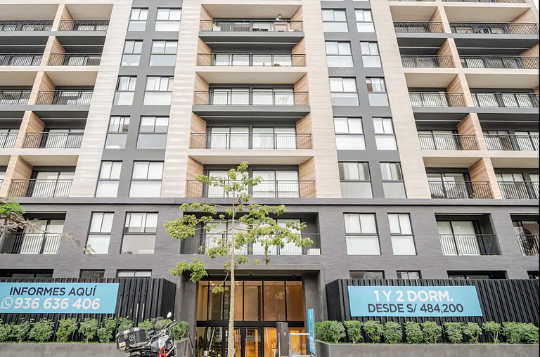 San Isidro Premium Residences