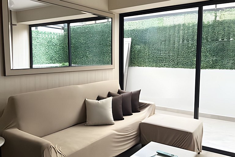 New & Spacious Apartment in Lince