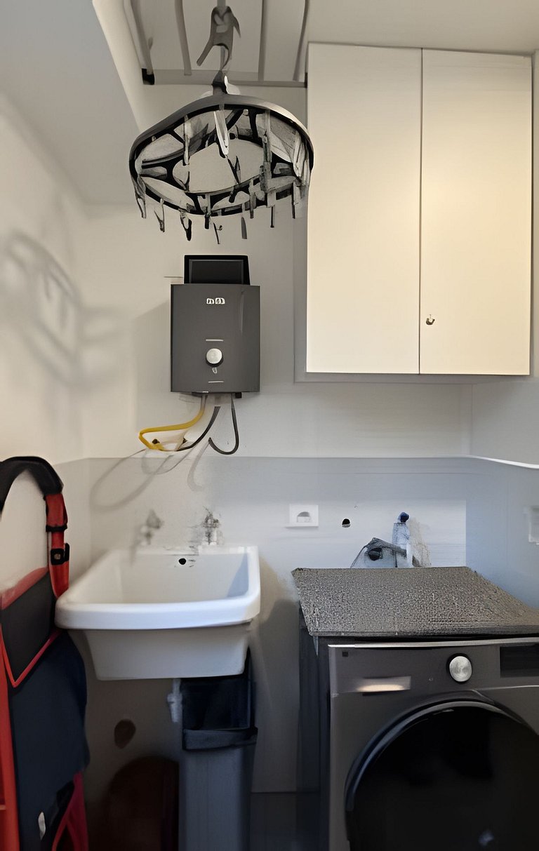 New & Spacious Apartment in Lince