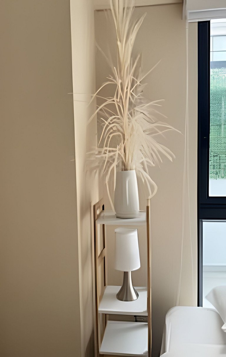 New & Spacious Apartment in Lince