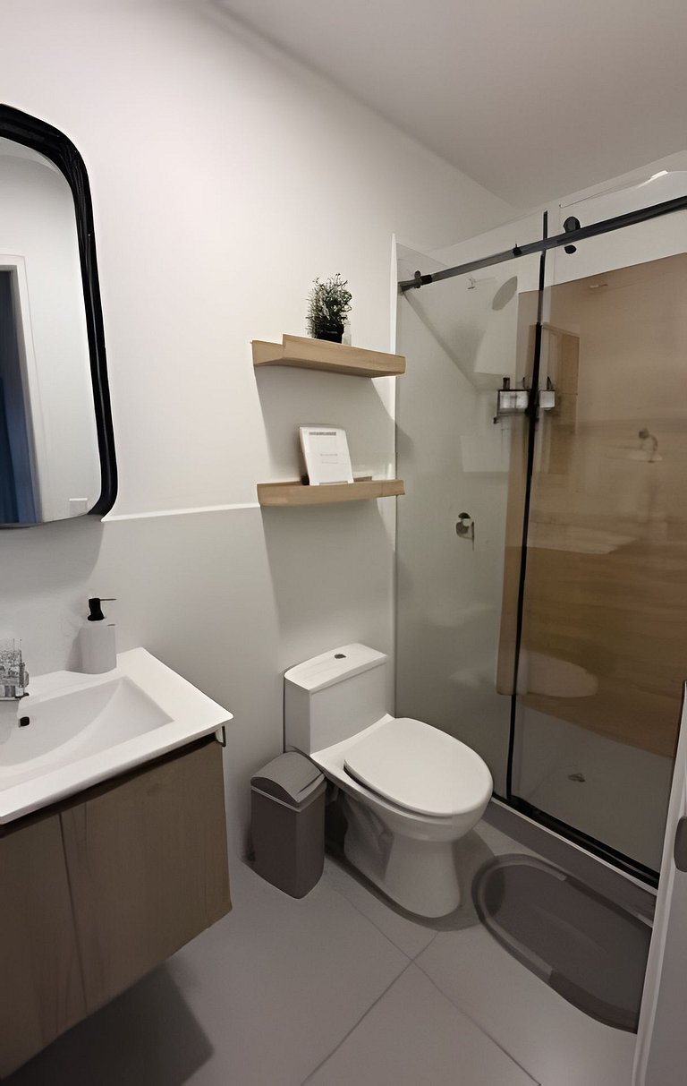 New & Spacious Apartment in Lince