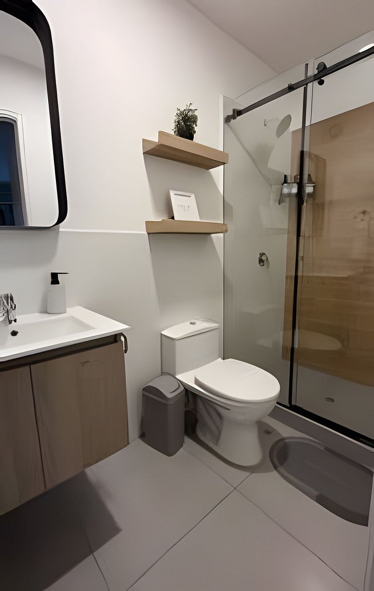 New & Spacious Apartment in Lince