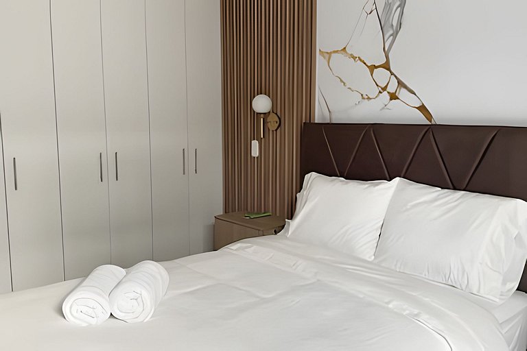 New & Spacious Apartment in Lince