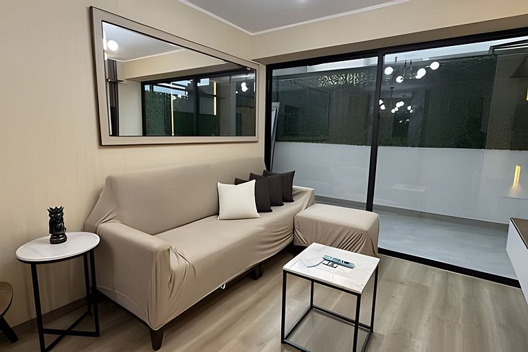 New & Spacious Apartment in Lince