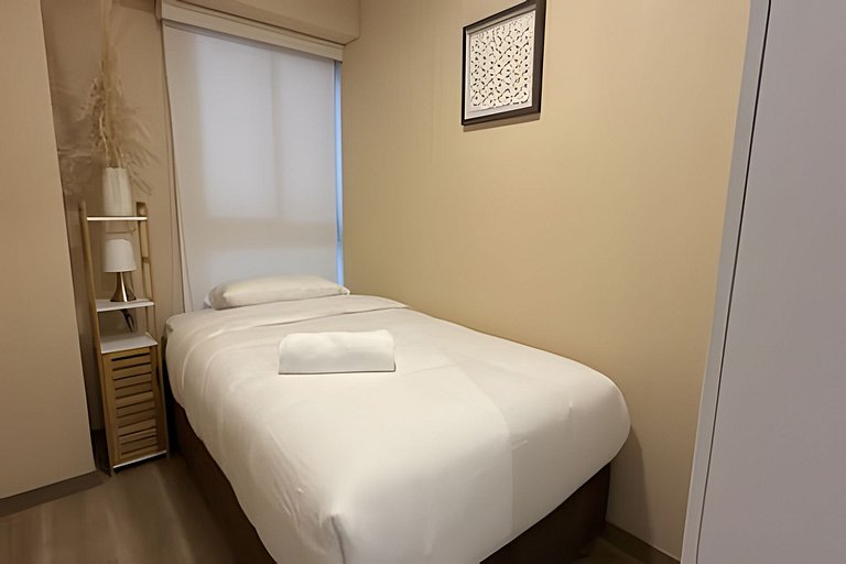 New & Spacious Apartment in Lince