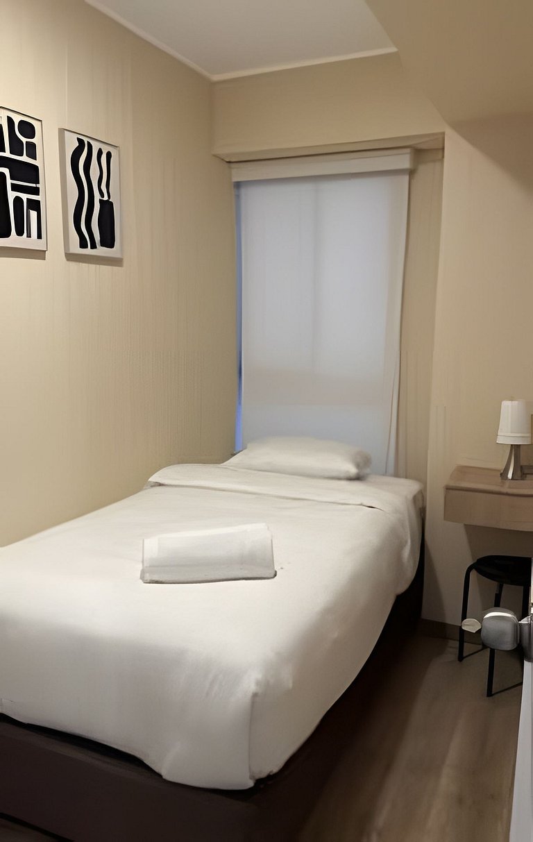 New & Spacious Apartment in Lince