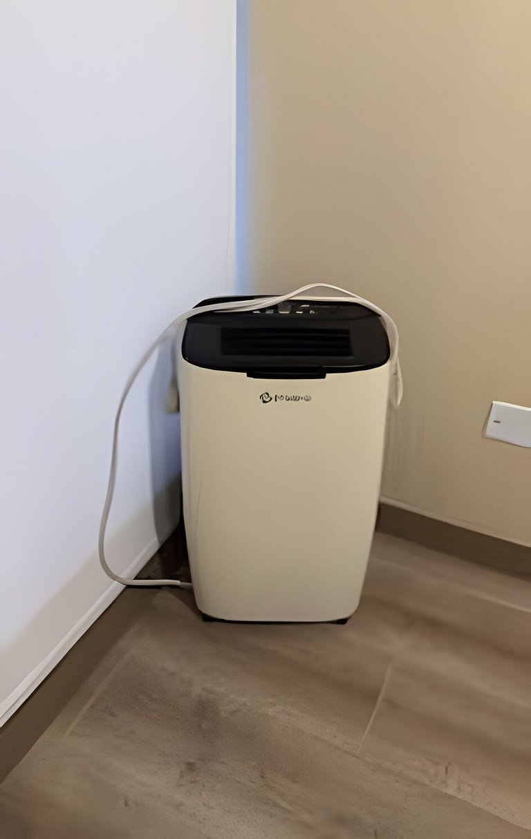 New & Spacious Apartment in Lince