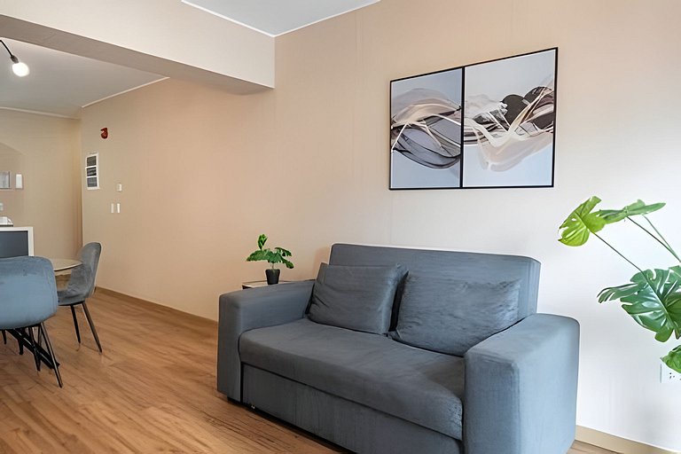 Stylish Flat 811 in the Heart of Miraflores