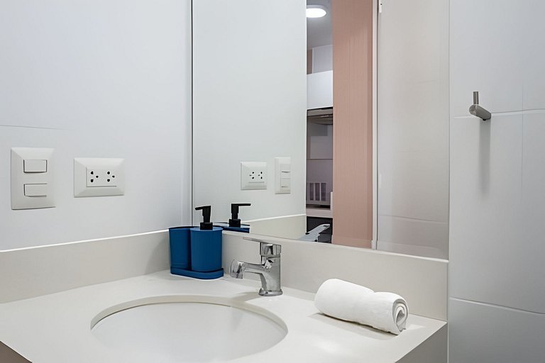 Stylish Flat 811 in the Heart of Miraflores