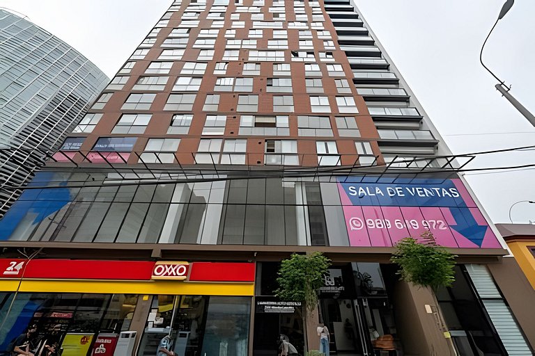 Stylish Flat 811 in the Heart of Miraflores