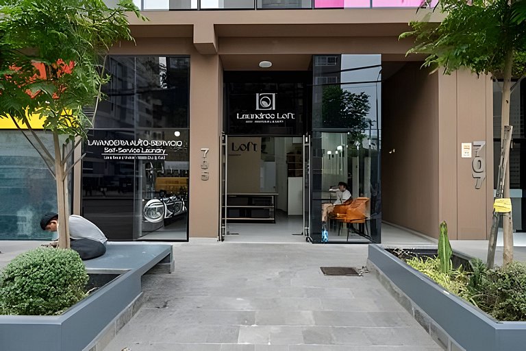 Stylish Flat 811 in the Heart of Miraflores